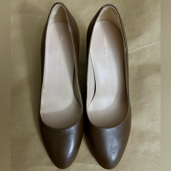 NEW - Stuart Weitzman Brown Leather Block Pump Heels Size 8.5 - Picture 6 of 10